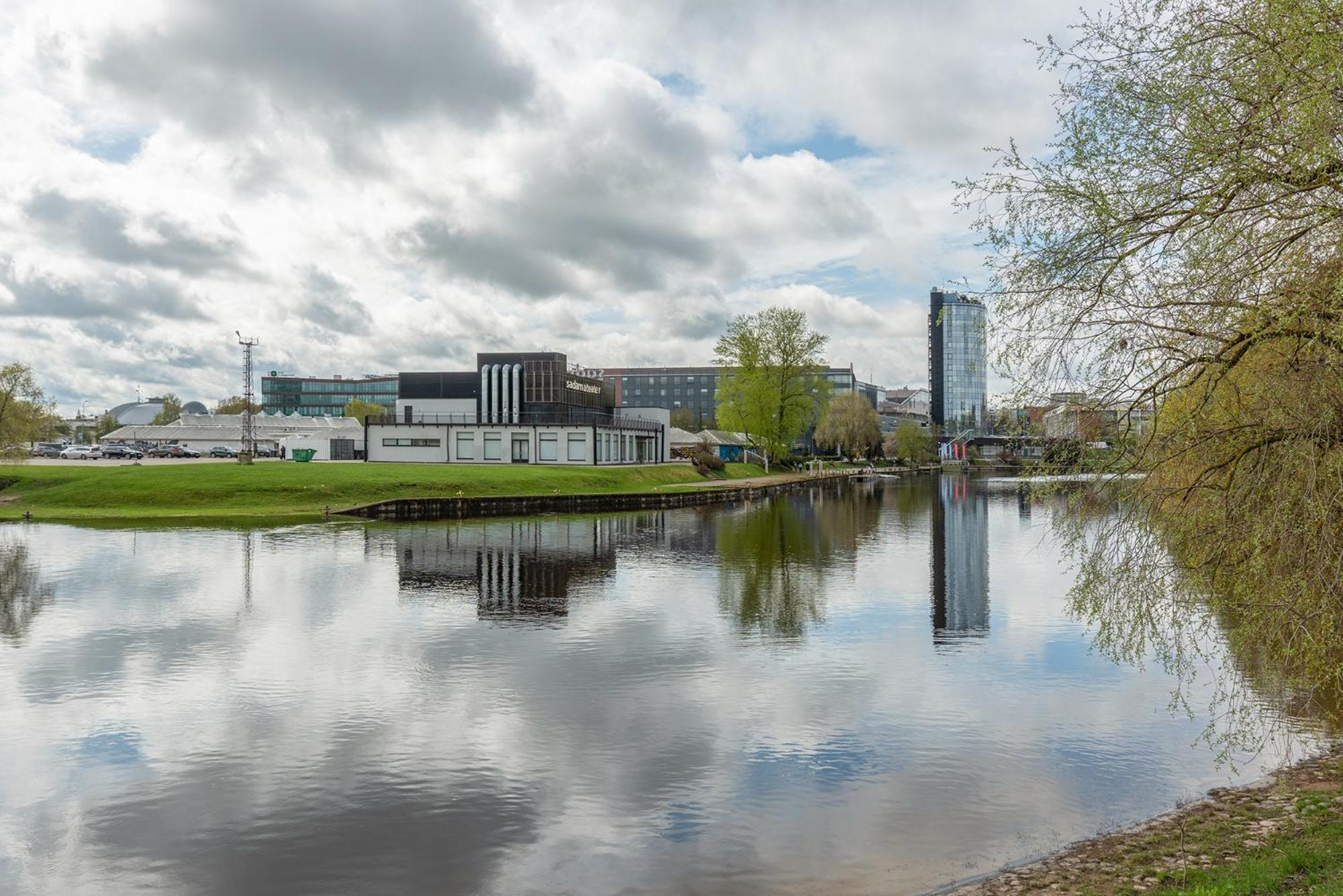 Bronze Colour Studio In Tartu City Centre エクステリア 写真
